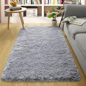 Quality Soft Center Living Room Carpet