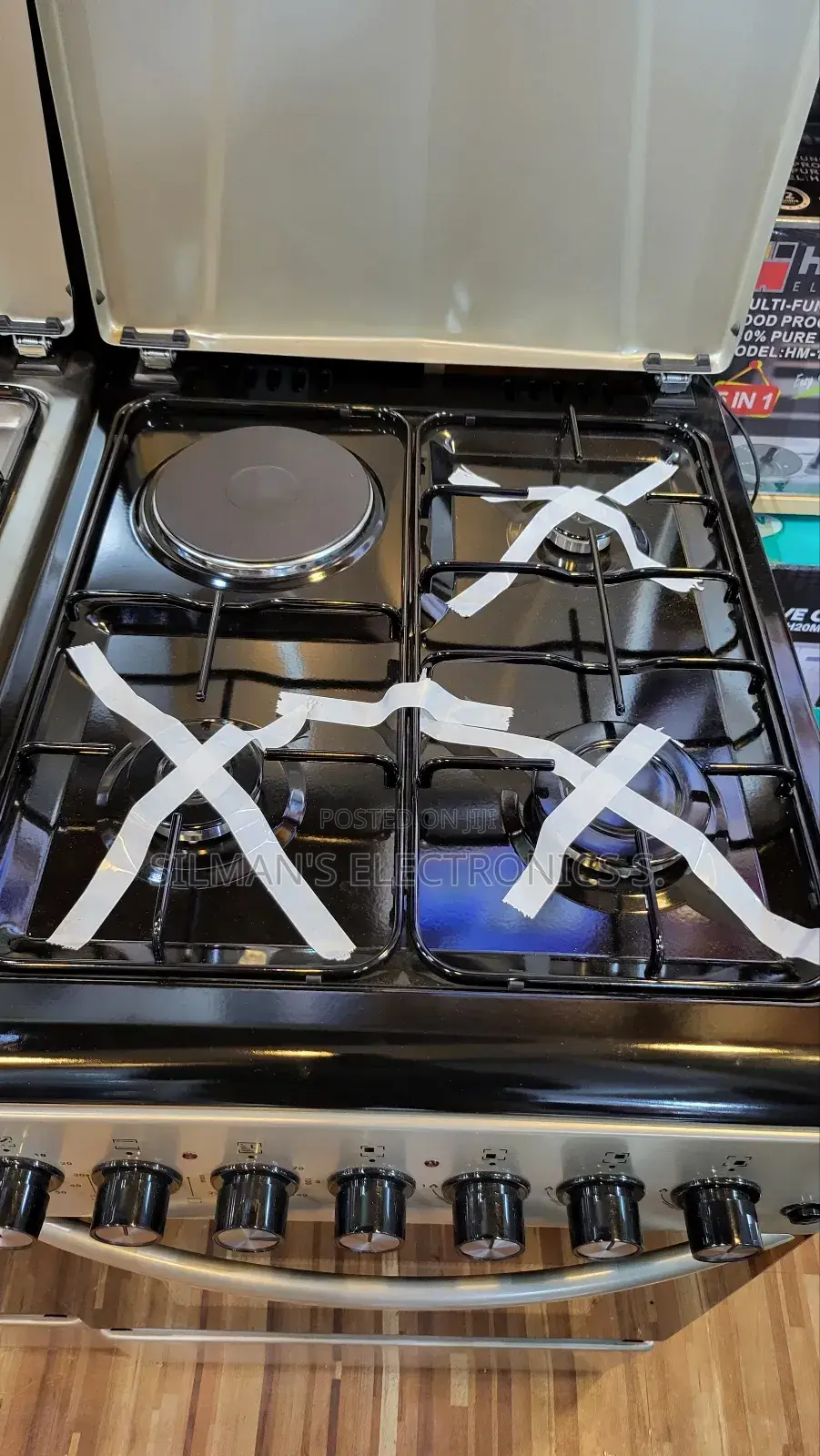 Pixel 60cm by 50cm Cooker Black on Silver
