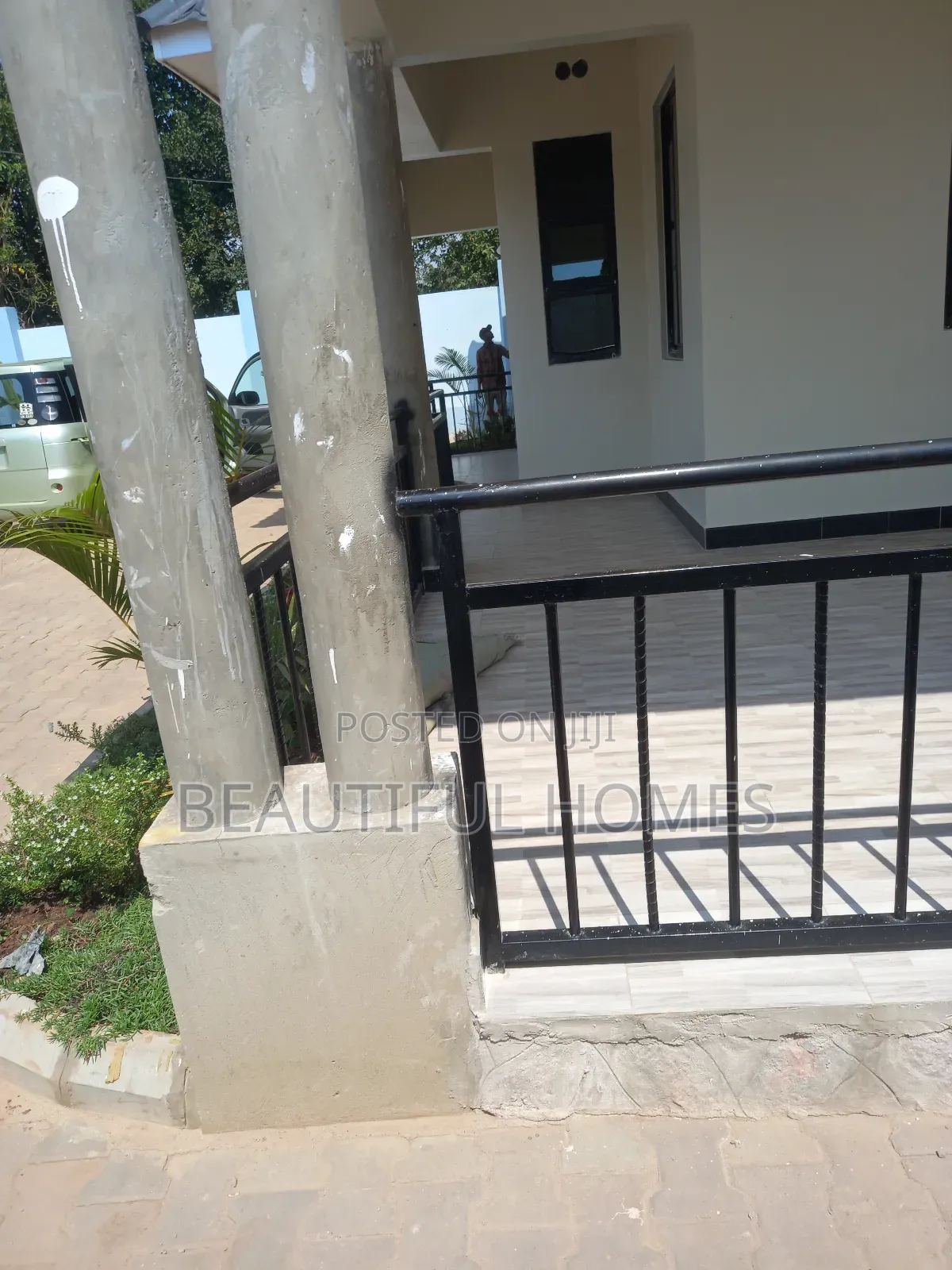 Furnished 4bdrm House in Kira for sale