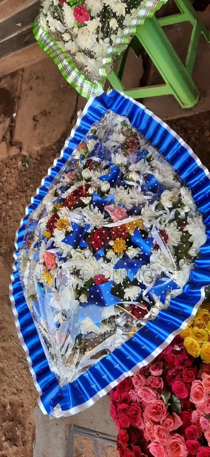 Natural Burial Flowers Funeral Flowers Burial Wreath