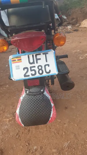 Bajaj Boxer 125 2019 Red