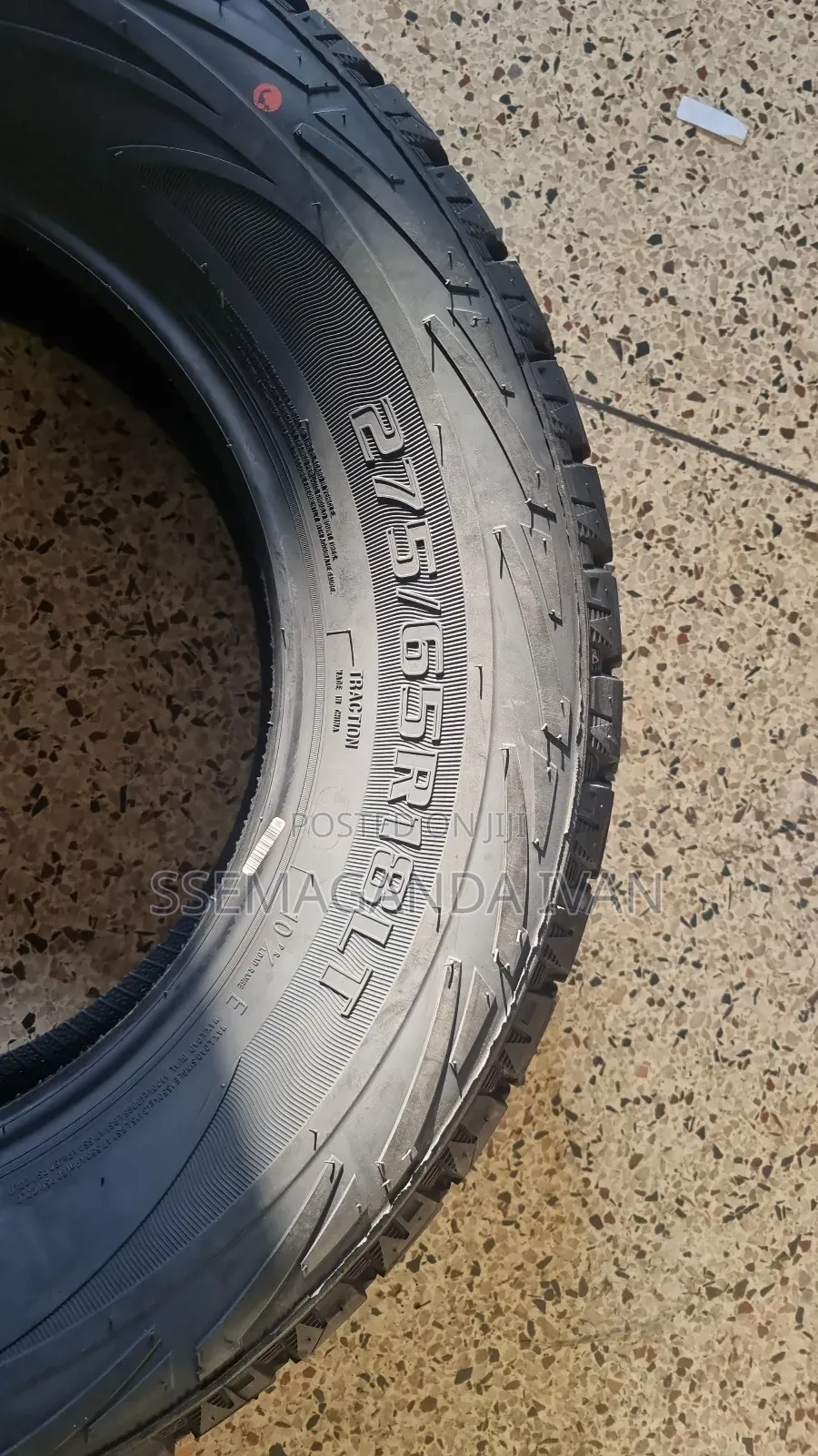 275/65r18 a/T