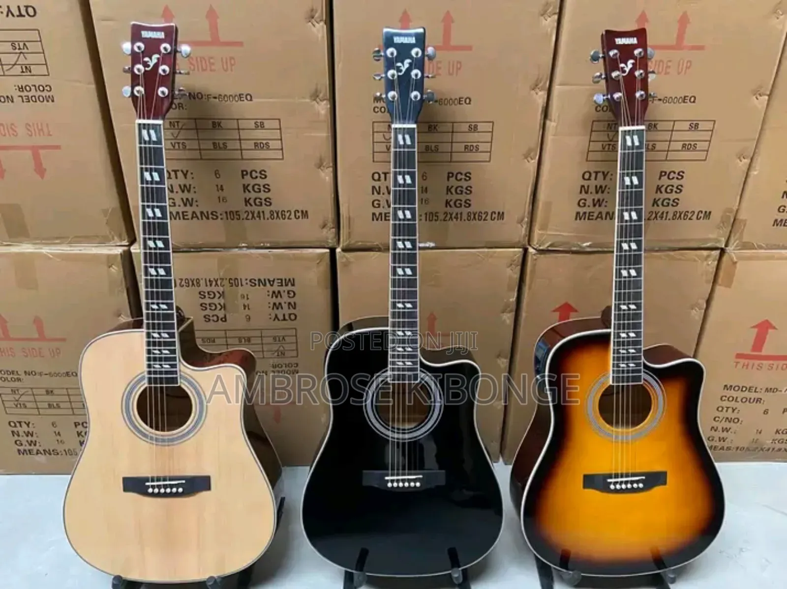 Full Size41 YAMAHA Powered Acoustic Guitar With FREE Battery