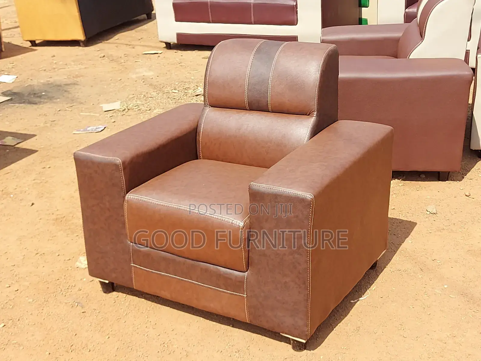 Dazzling Single Seater Sofa