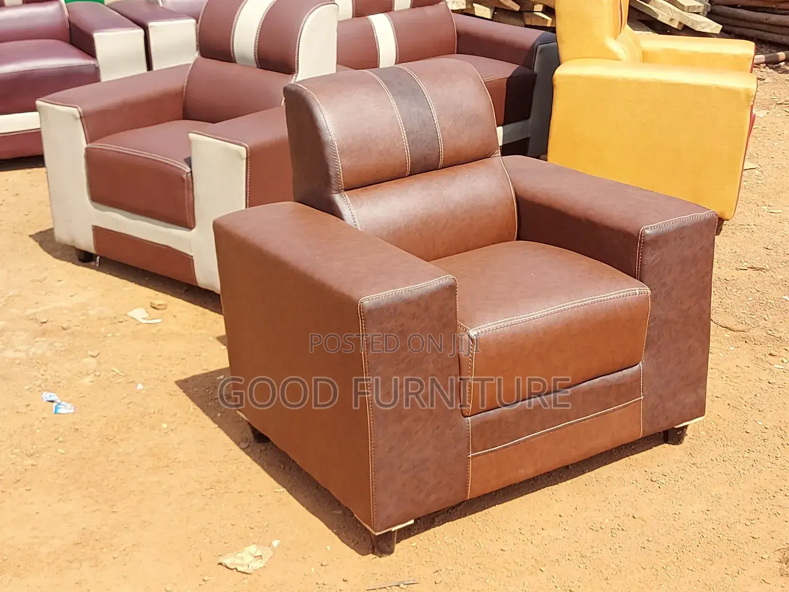 Dazzling Single Seater Sofa