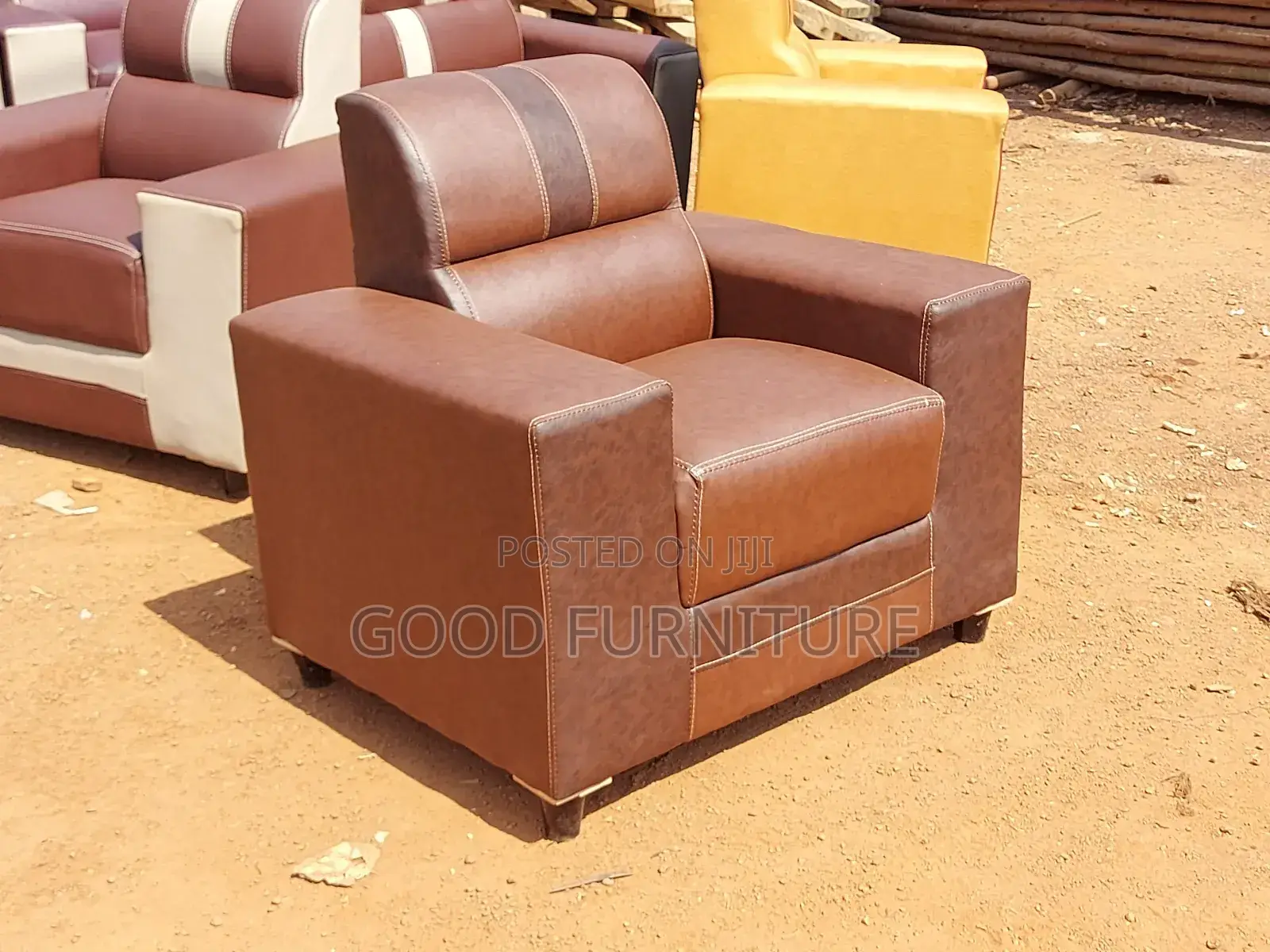 Dazzling Single Seater Sofa