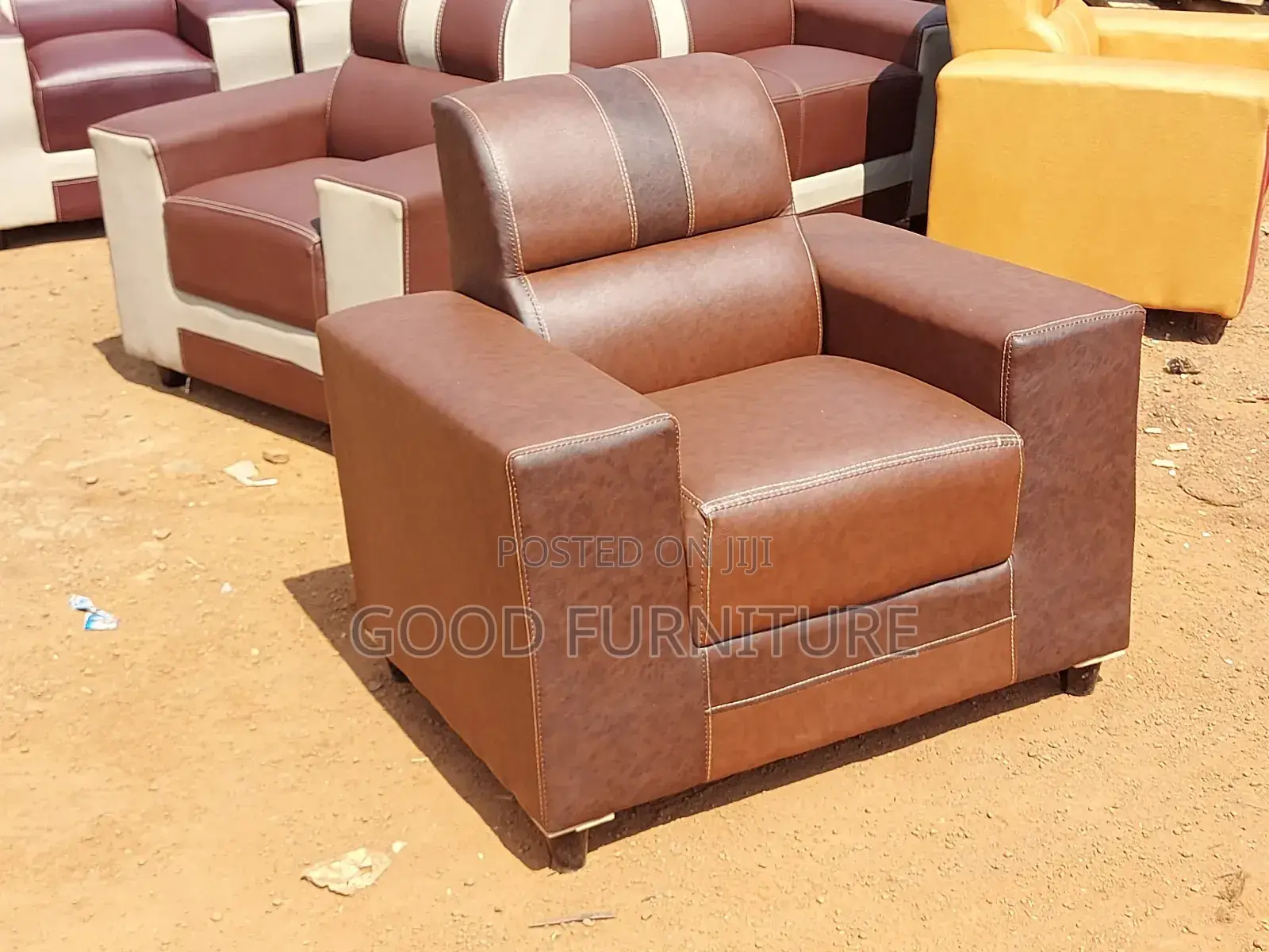 Dazzling Single Seater Sofa