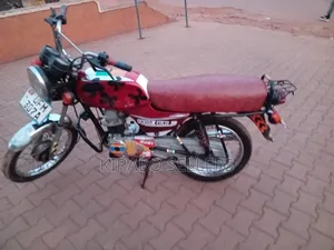 Bajaj Boxer 100 2023 Red