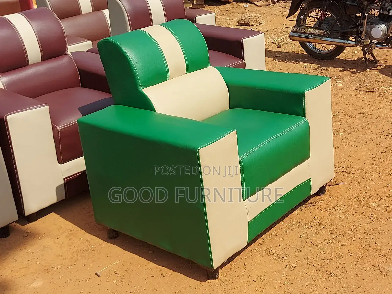 Outstanding Single Seater Sofa