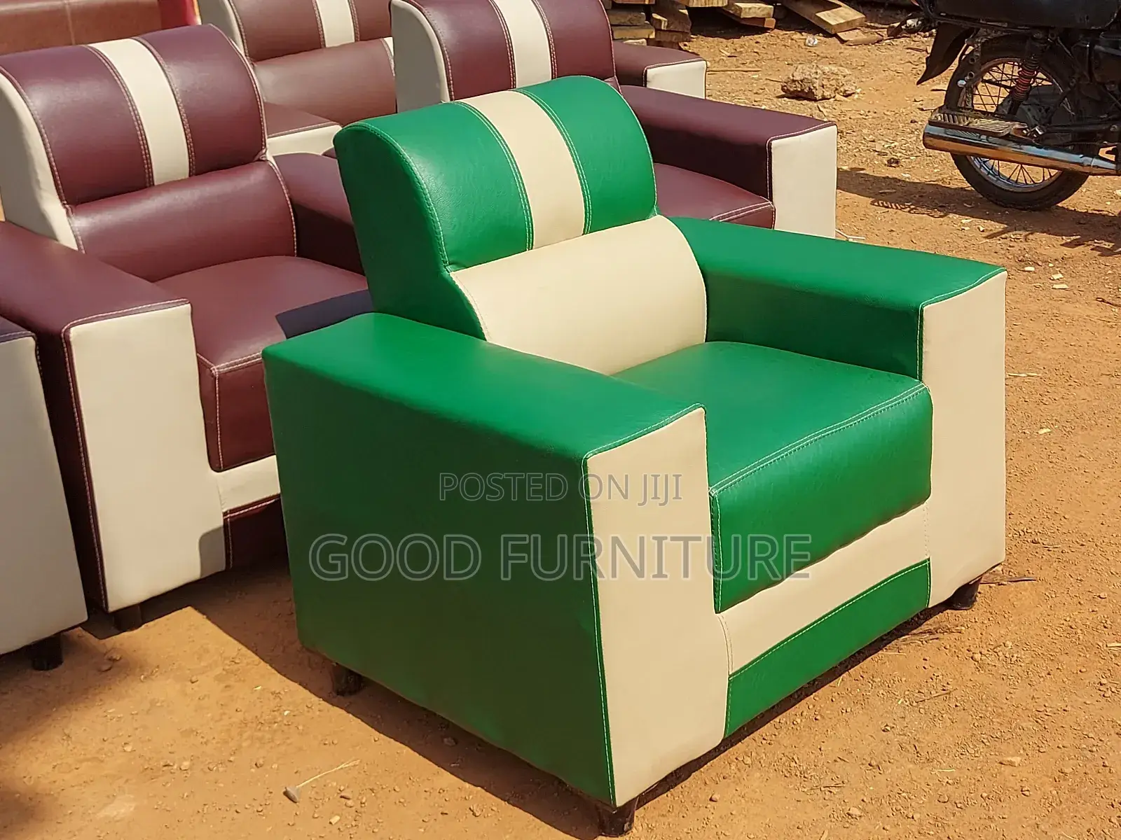Outstanding Single Seater Sofa