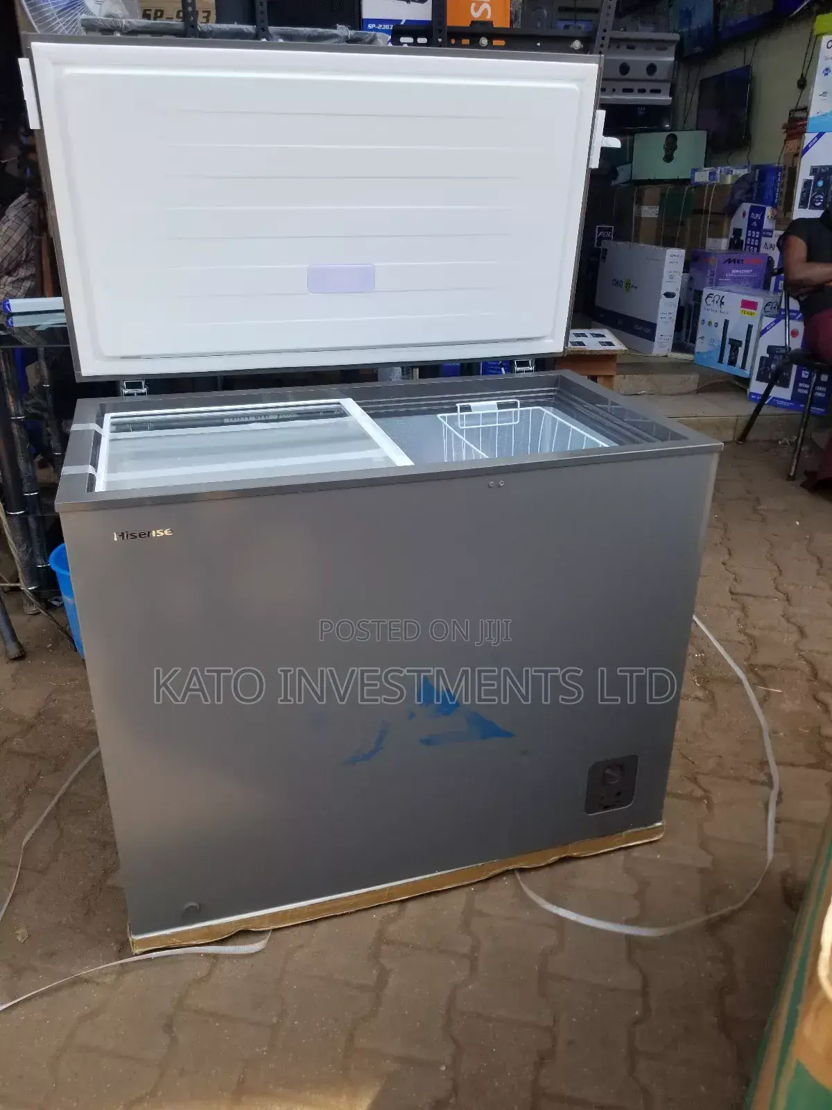 Hisense Deepfreezer 310litres