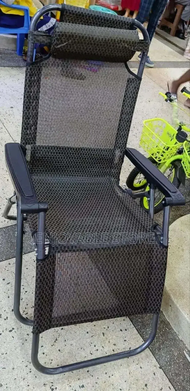 Foldable Chairs Foldable Chairs