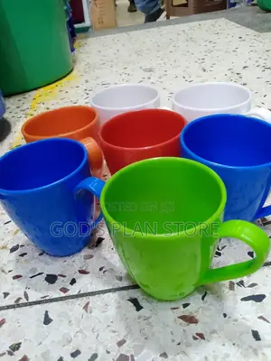 Plastic Cups 12pcs Any Color