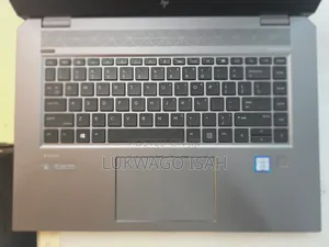 Laptop HP ZBook Studio G5 32GB Intel Xeon SSD 512GB