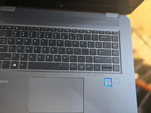 Laptop HP ZBook Studio G5 32GB Intel Xeon SSD 512GB