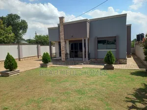 Furnished 4bdrm House in Kira for sale