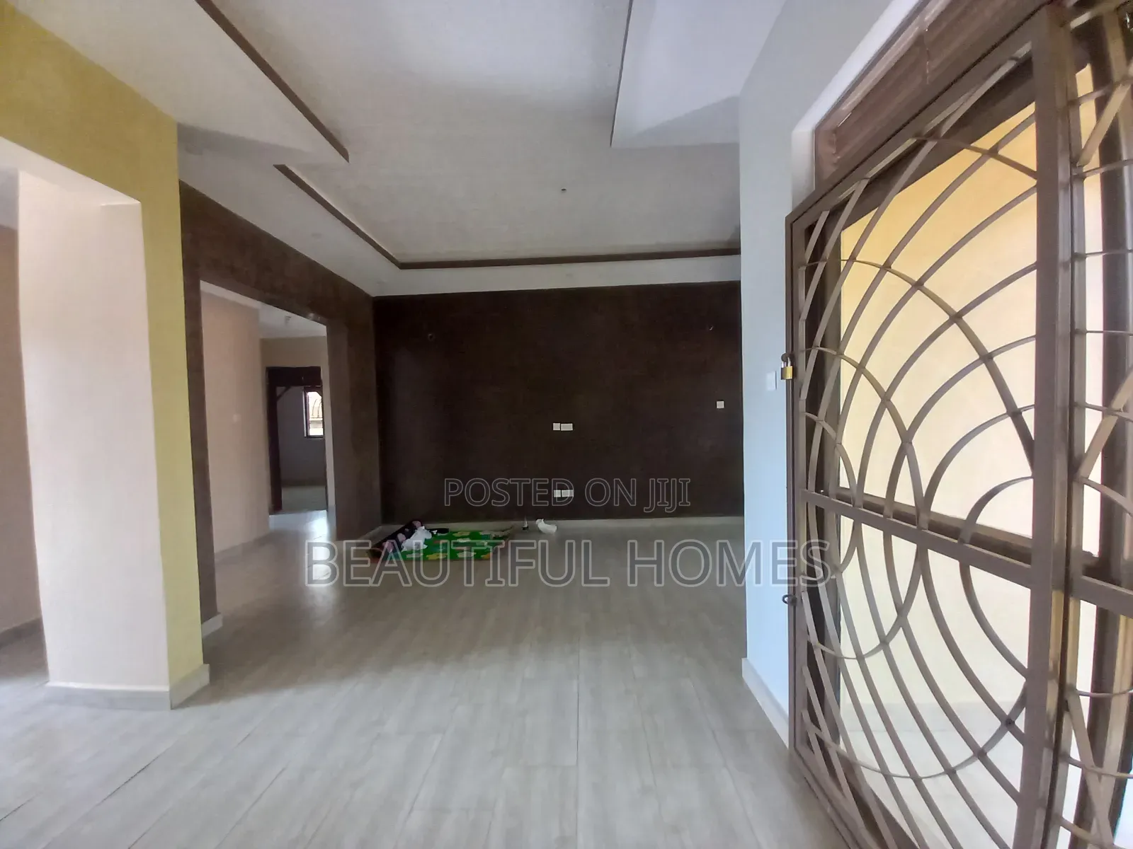 Furnished 4bdrm House in Kira for sale