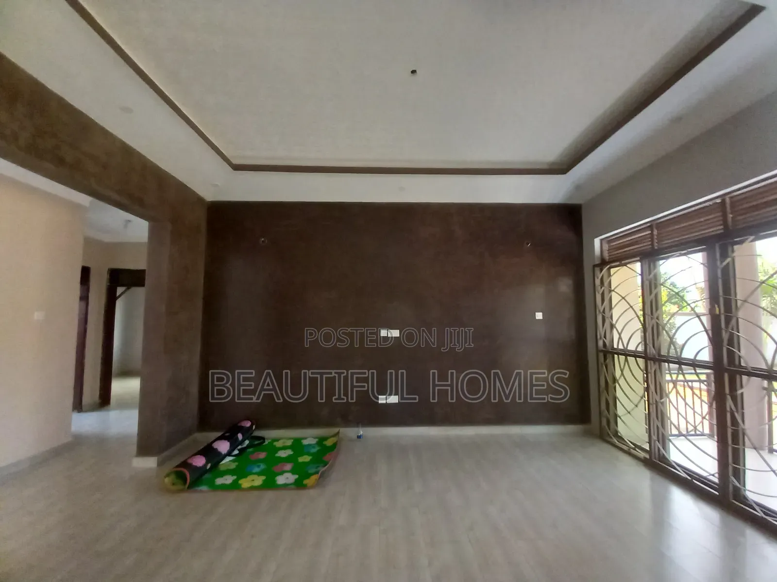 Furnished 4bdrm House in Kira for sale