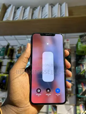 Apple iPhone XS Max 64 GB Black