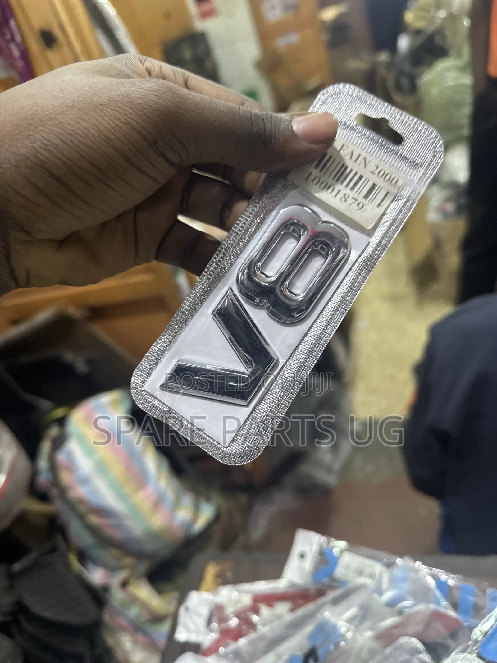 Landcruiser V8 Emblem