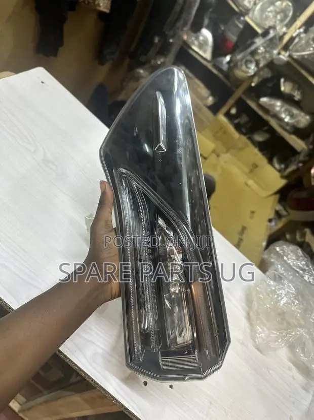 Toyota Harrier 2015 Onwards Rearlamp
