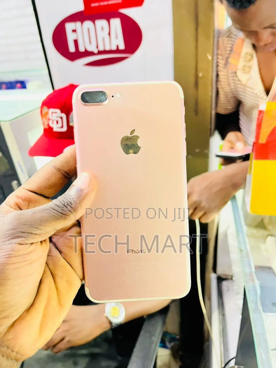 Apple iPhone 7 Plus 128 GB Gold