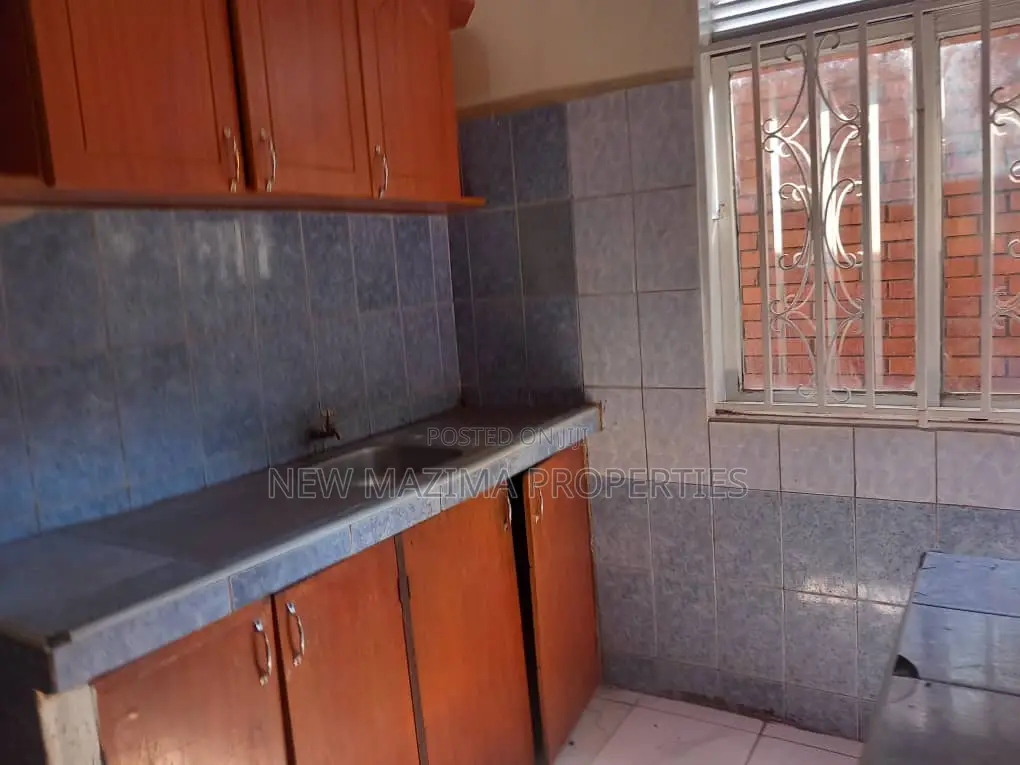 3bdrm Bungalow in Namasuba Ntebe Rd, Division A for rent