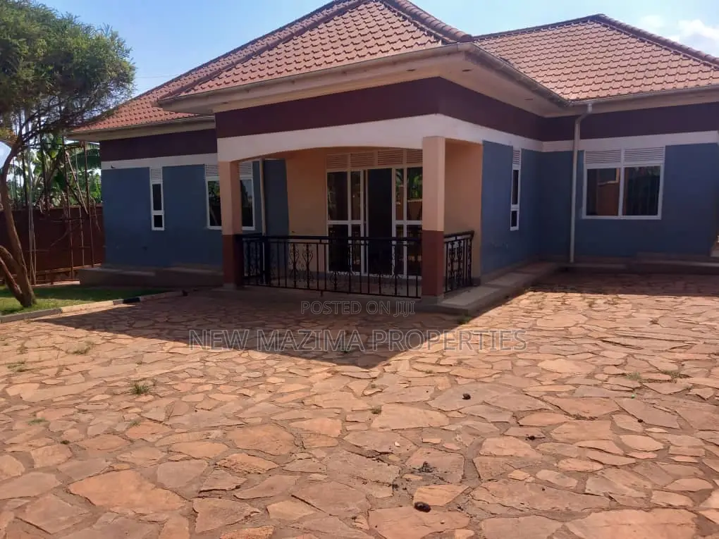 3bdrm Bungalow in Namasuba Ntebe Rd, Division A for rent
