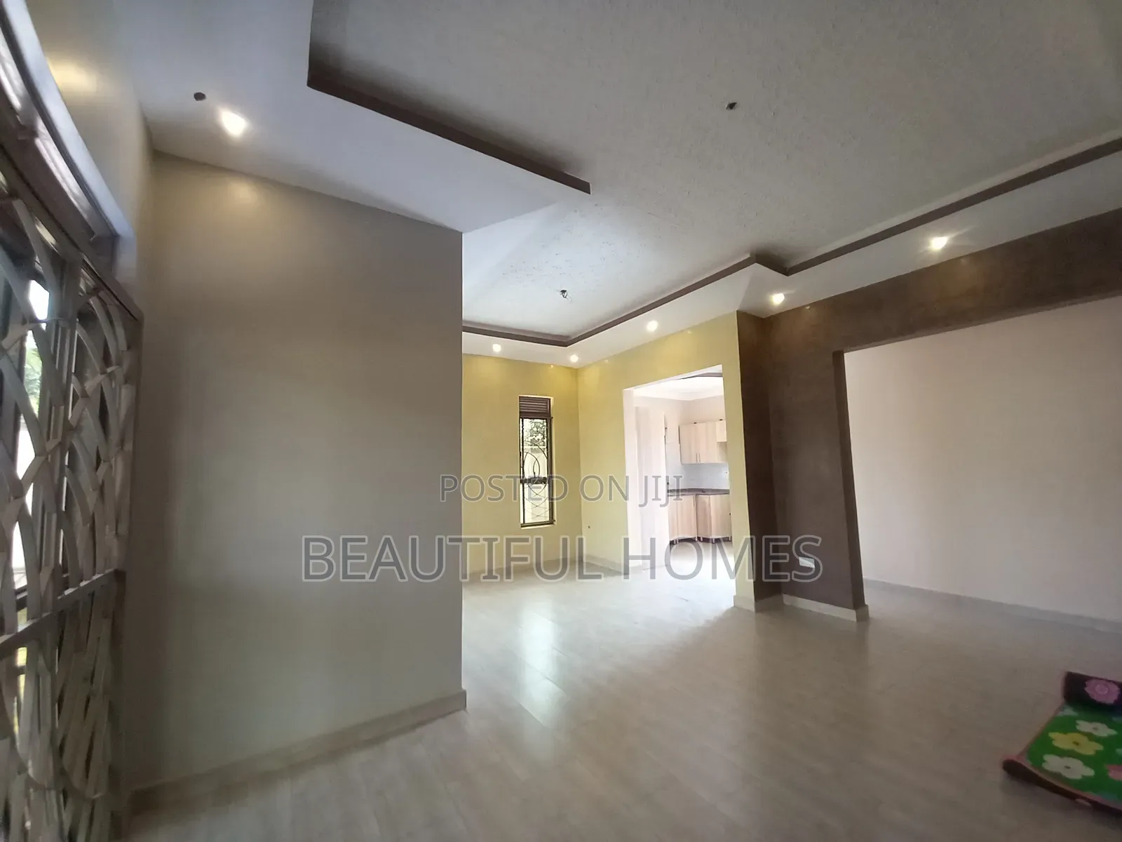 Furnished 4bdrm House in Kira for sale