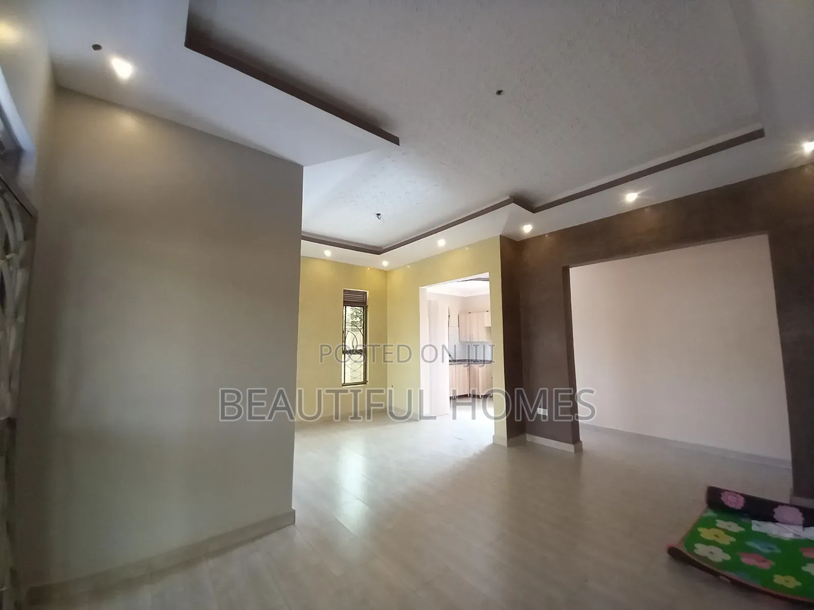 Furnished 4bdrm Bungalow in Kira for sale