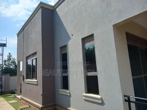Furnished 4bdrm House in Kira for sale