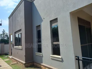 Furnished 4bdrm House in Kira for sale