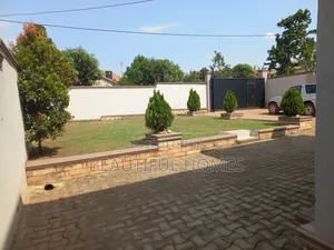 Furnished 4bdrm Bungalow in Kira for sale