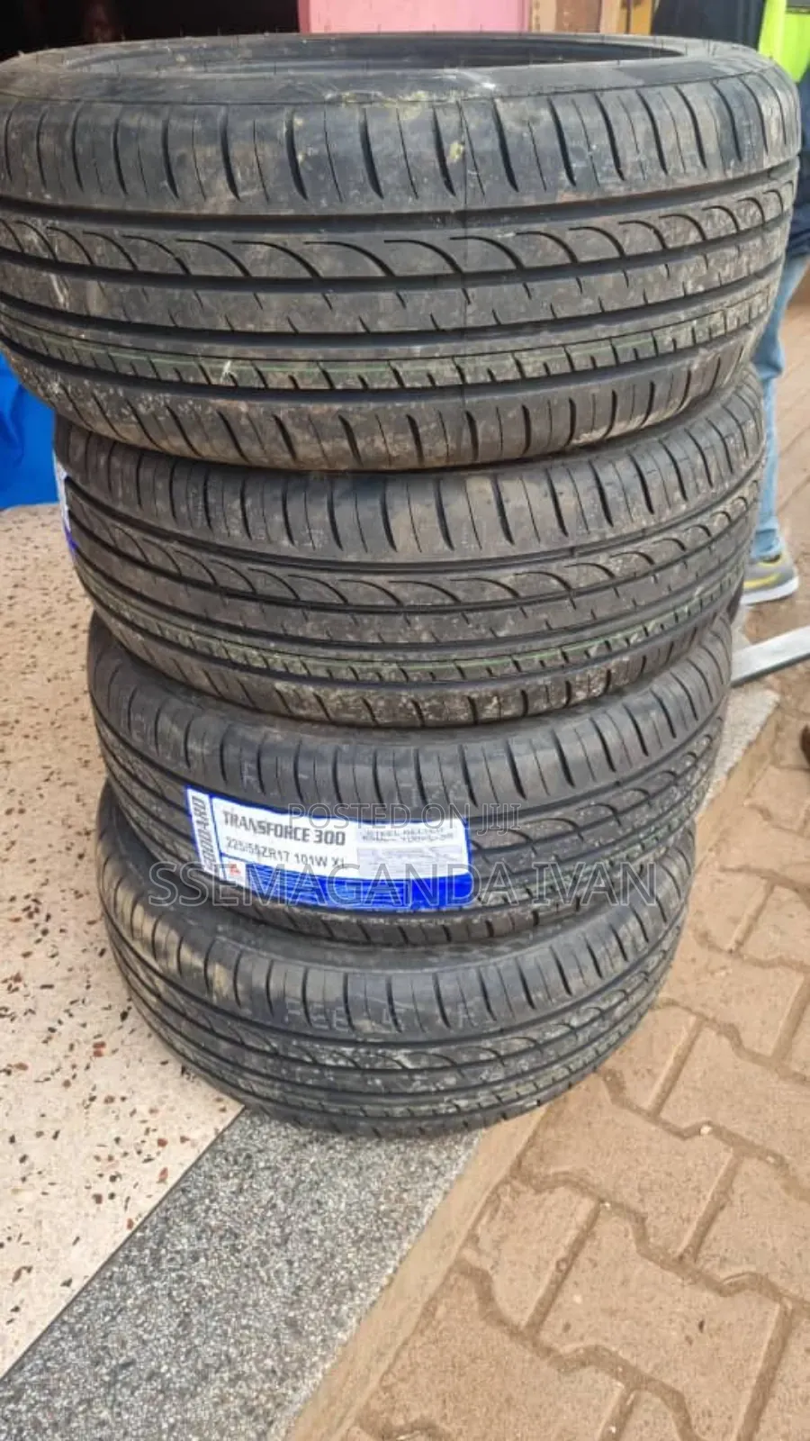 225/55r17 Brand New Tyre