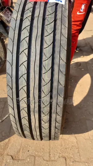 265/70r19.5 Highway Sportrak