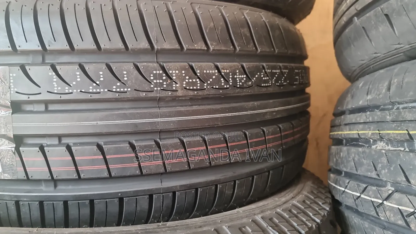 225/40r18 Low Profile Austone Tyres