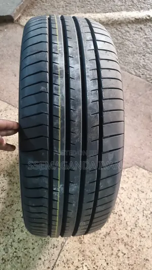 235/55r19 Kapsen Tyres