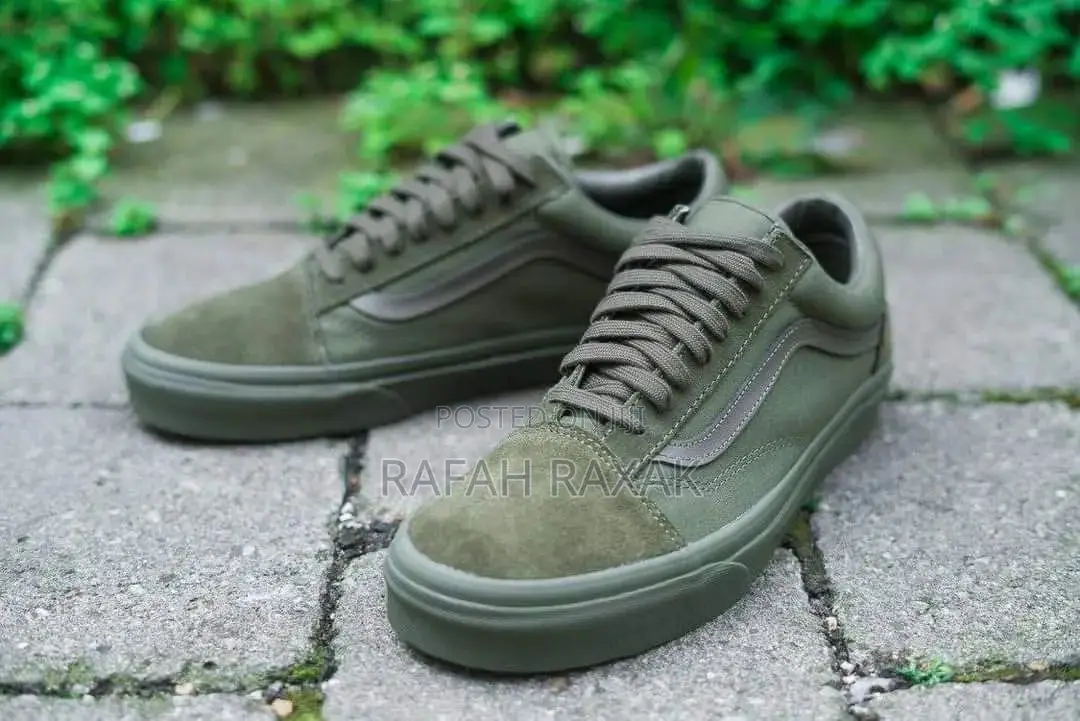 Original Army Green Old Skool Ivy Vintage Vans Off the Wall