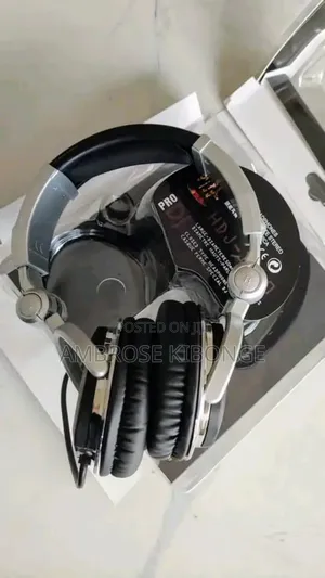 Classic Sound POWER HDJ-1000 Professional Studio Headphones
