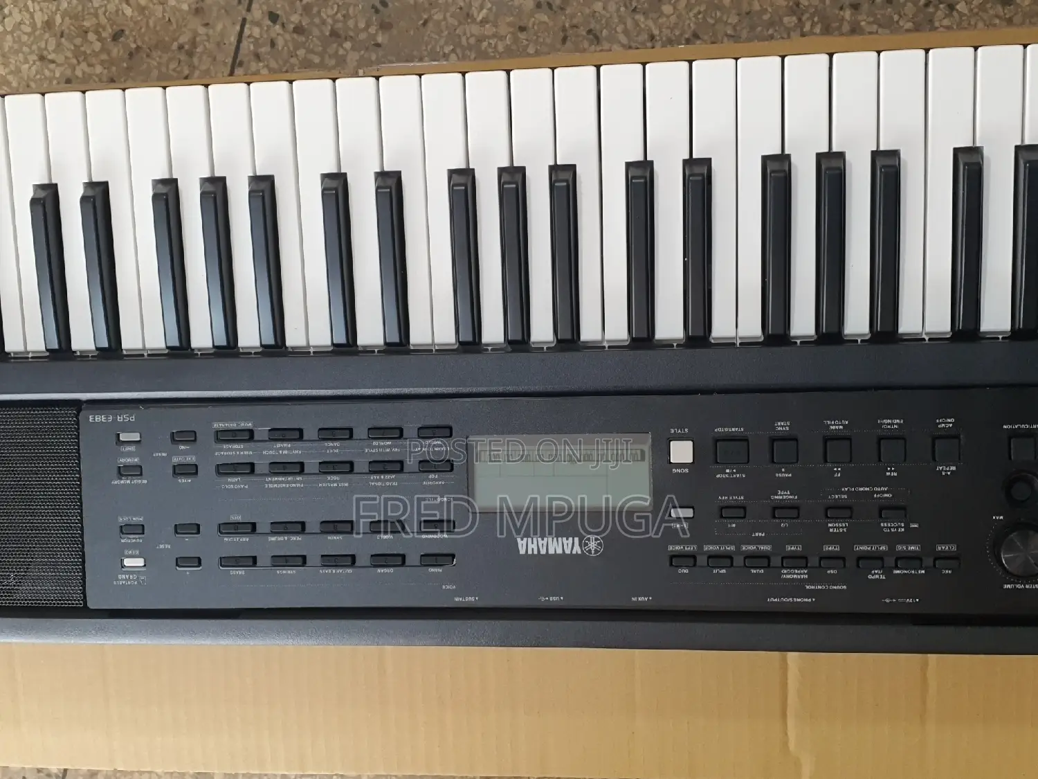 Yamaha Keyboard PSR E383