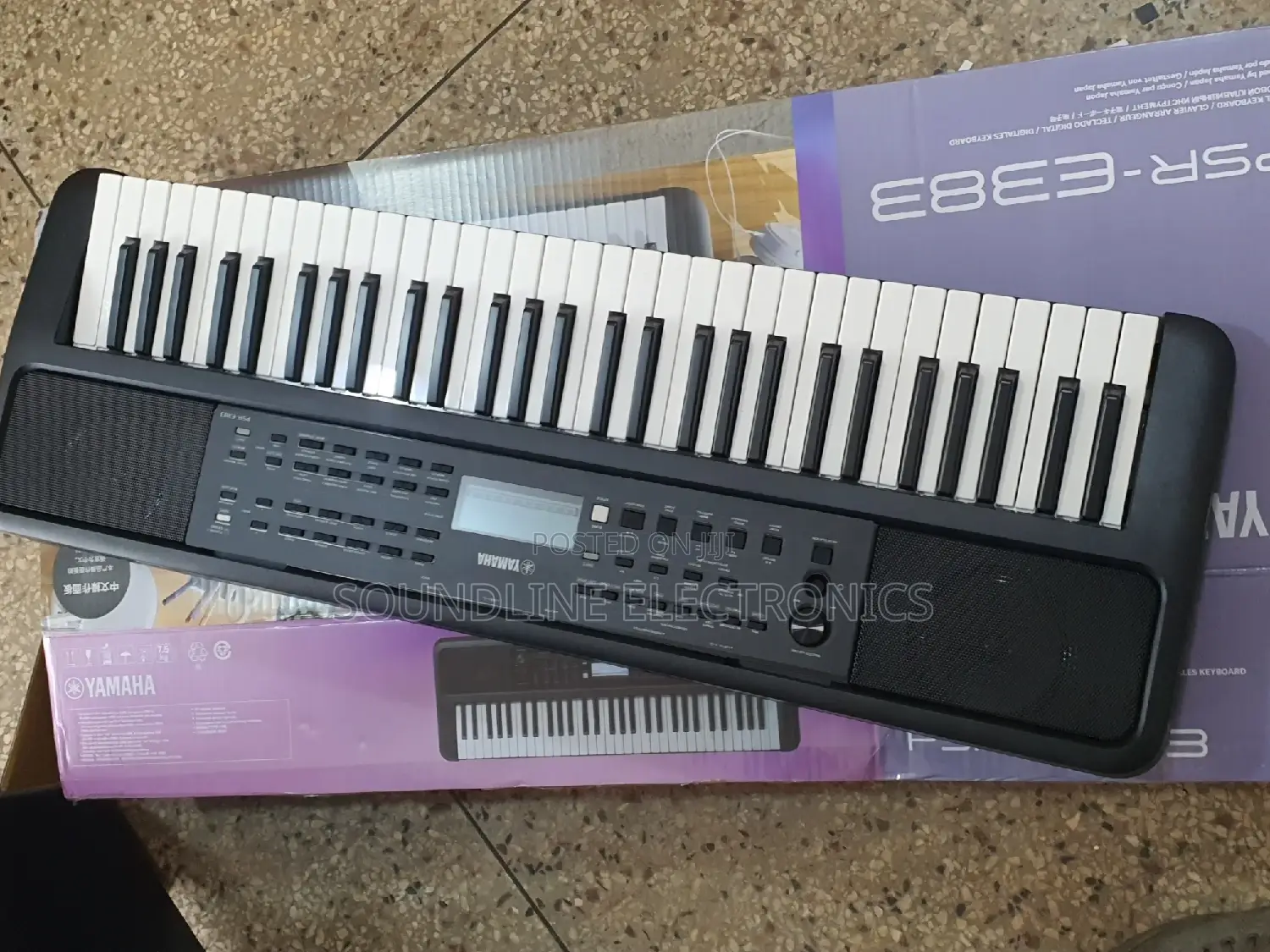 Yamaha Keyboard PSR E383