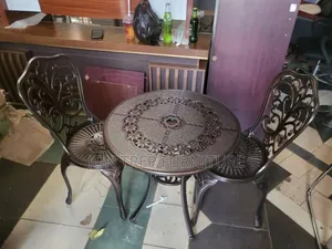 Outdoor Set Table and Chairs.