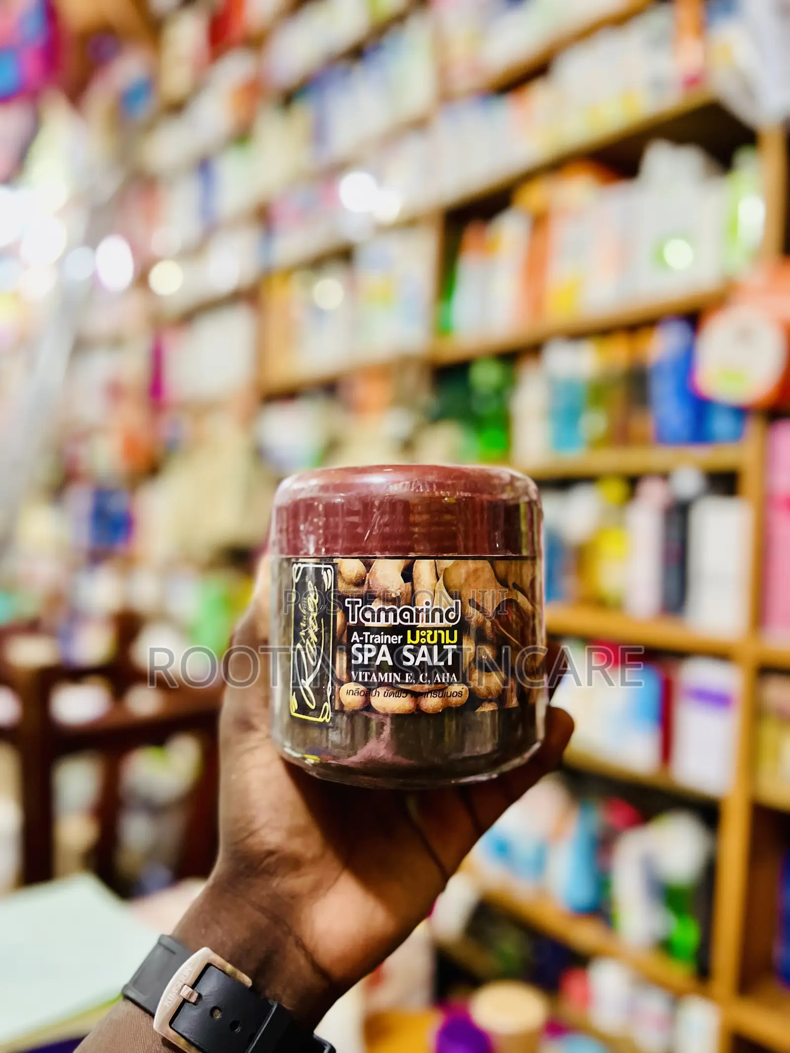 Madam Ranae Tamarind Spa Salt Vitamin E ,C Aha Scrub