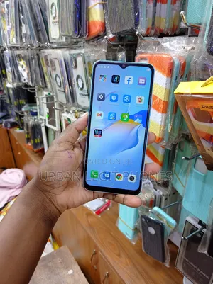 Itel P38 32 GB Blue