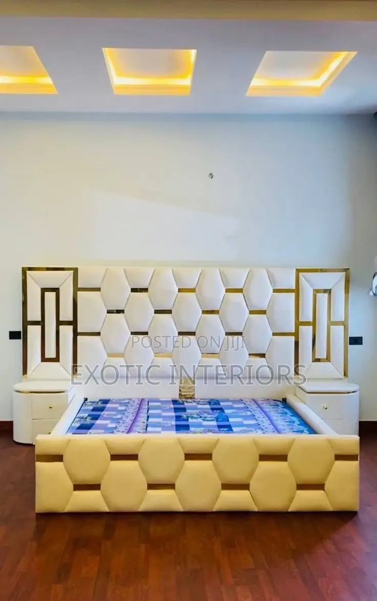 Bed of 5x6feet Order On