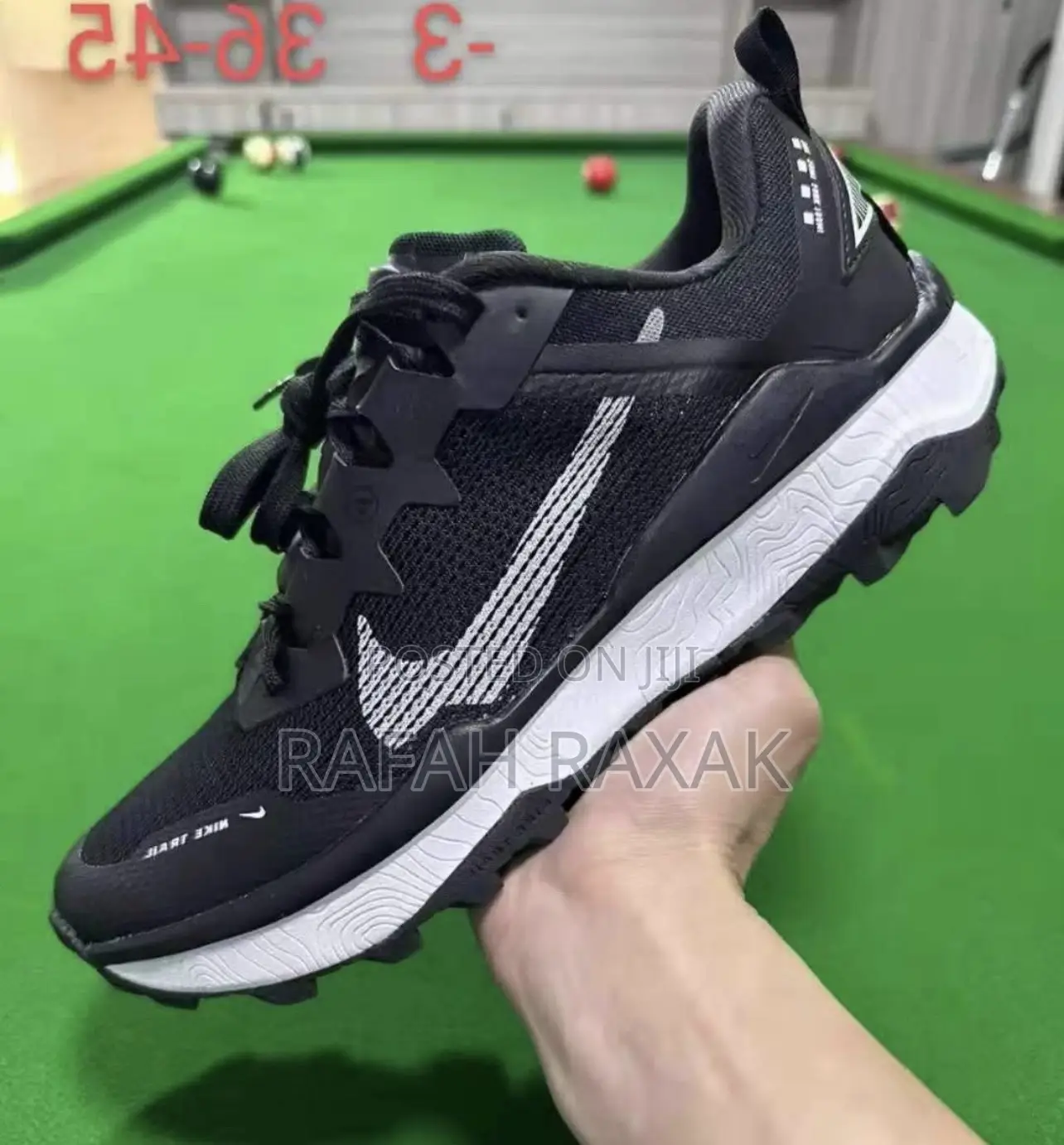 Original Black/White Nike Running Sneakers