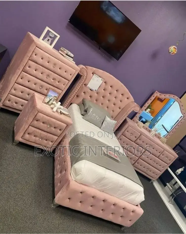 Bed With Chest Drawers and Dressing Mirror Call