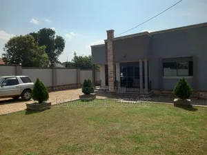 Furnished 4bdrm House in Kira for sale