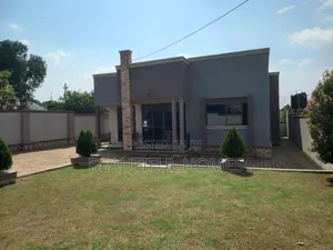 Furnished 4bdrm Bungalow in Kira for sale