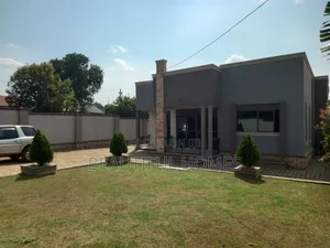 Furnished 4bdrm House in Kira for sale